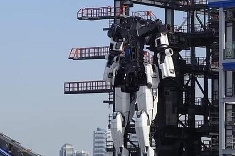 Japón: Robot de 18 metros de altura y 25 toneladas da sus primeros pasos